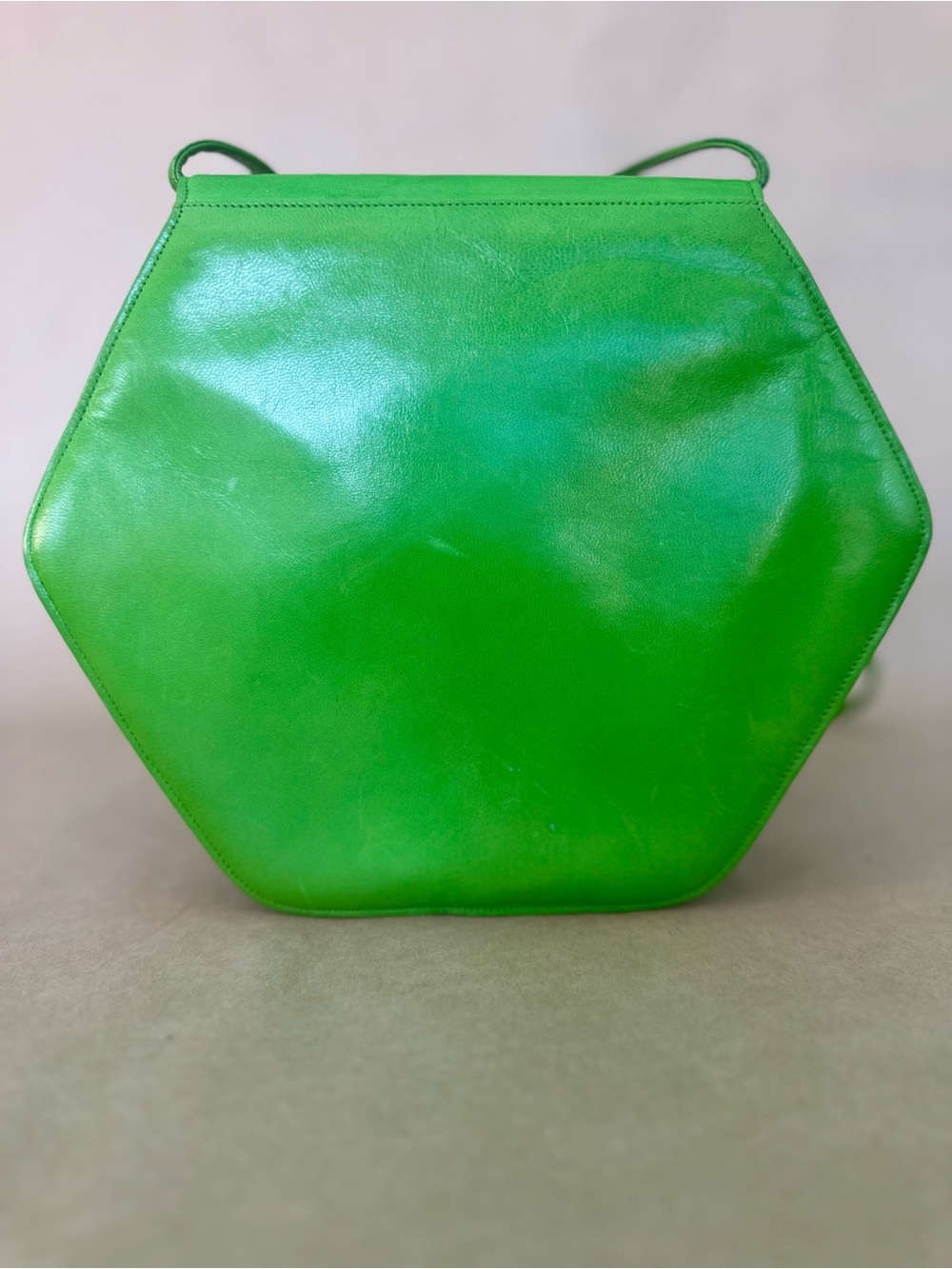 VTG 80s Charles Jourdan Paris Green Leather Hexagonal  Rare Geometric bag - Picture 2 of 9